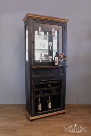 Cristaleira preta laca provençal, com adega e iluminação